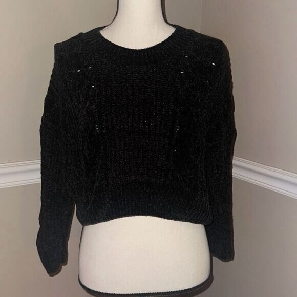 Luv Lane Black Crop Knit Sweater - Picture 1 of 5